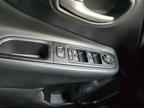 Jeep Renegade 1.3 Longitude Turbo Flex Aut. (t270) 5p