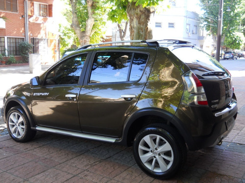 Renault Sandero Steway Confort 1.6 , Impecable