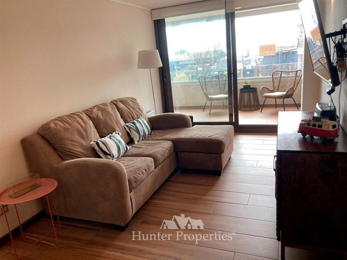 Departamento En Venta De 1 Dorm. En Concón