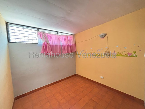 Milagros Inmuebles Apartamento Venta Cabudare Lara Av Intercomunal Barquisimeto Acarigua El Palmar Economica Residencial Economico Código Inmobiliaria Rent-a-house 25-18227
