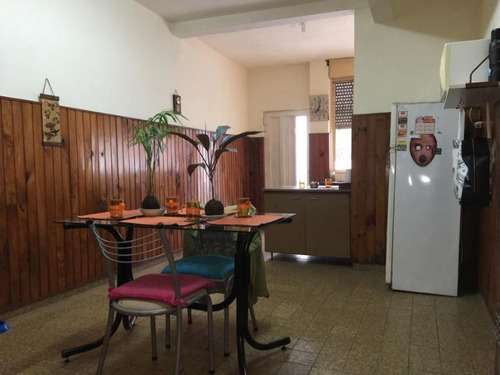 Imagen 4 de 9 de Casa En Venta En Castelar Sur
