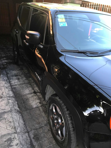 Imagen 11 de 12 de Jeep Renegade 2016 1.8 Sport Plus