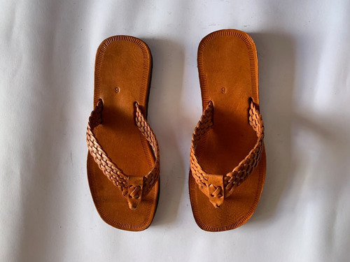 sandalia de couro artesanal feminino
