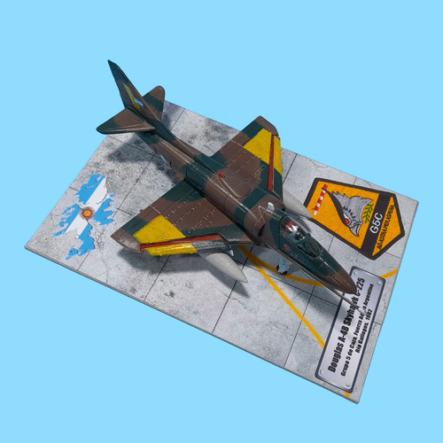 Avión A Escala 1/48 Maqueta A-4b Skyhawk Argentino Malvinas Unico