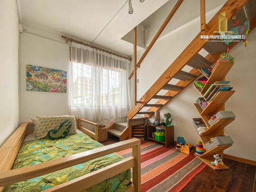 Los Orientes Vende Amplia Casa 4d 3b Pasaje Cerrado Viña