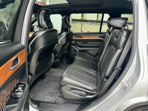 Jeep Grand Cherokee 5.7 Summit Elite Plinum 4x4 At