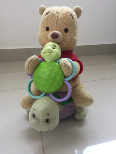 Muñeco Winnie Pooh Con Tortuga Y Sonajero Fisher Price