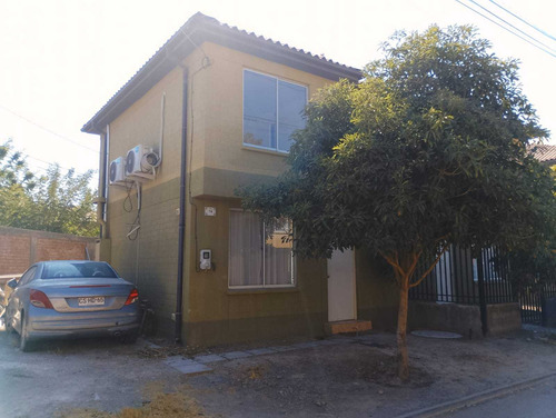 Casa Dos Pisos En Venta San Bernardo (28775)