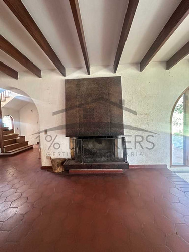 Casa Con Gran Terreno En El Arrayan (90716)