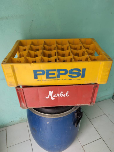 Gavaras Plásticas Vintage Marbel Y Pepsi 