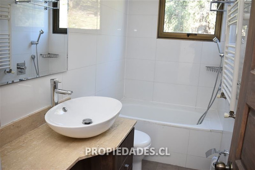 Imagen 17 de 27 de Casa En Condominio En Arriendo En Lo Barnechea