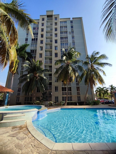 Imagen 1 de 11 de Excelente Oportunidad De Venta De Bonito De Apartamento En Buganvillas, Lecheria