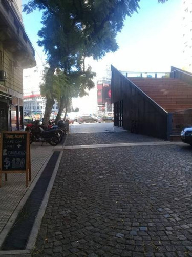 Imagen 19 de 27 de Local En Alquiler En Excelente Calle Peatonal Del Obelisco