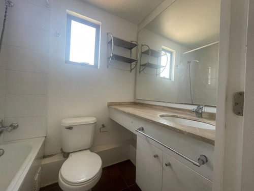 Se Vende Casa De 3 Dormitorios En Curauma, Valparaíso