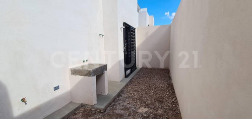 Casa En Renta Via Residencial Etapa I, Chihuahua