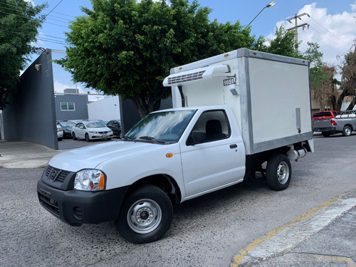 Nissan NP300 2.4 Chasis Dh Paquete De Seguridad Mt