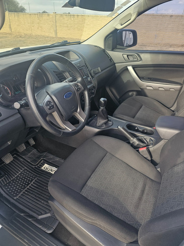 Ford Ranger 2.5 Xlt Cabina Doble 4x2 Mt