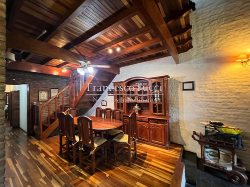 Casa En Venta 5 Ambientes Ituzaingó Norte