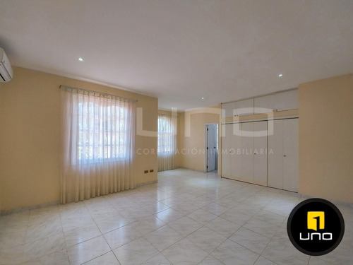 Imagen 2 de 22 de Av. Claracuta, Alemana Entre 6to Y 7mo Anillo Linda Casa En Venta