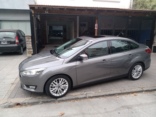 Ford Focus Iii 2.0 Sedan Se Plus At6 2017