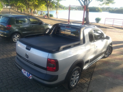 Imagem 9 de 14 de Volkswagen Saveiro 1.6 Cross Cab. Estendida Total Flex 2p