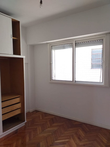 Imagen 8 de 17 de Departamento En Venta En Flores