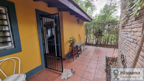 Líndísima Casa En Venta En Del Viso, Barrio Los Jazmines, Sobre Calle Arata