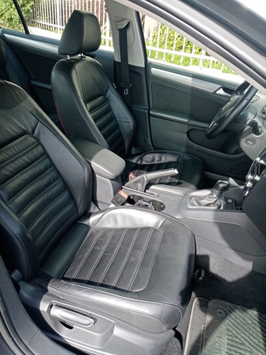 Volkswagen Vento 2.0 Sportline Tsi 200cv Dsg 2013