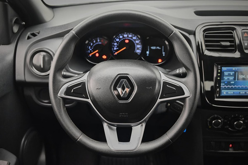 Imagen 10 de 15 de Renault Logan Life 1.0 2020