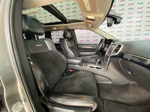 Imagen 5 de 15 de Jeep Grand Cherokee Srt8 2012