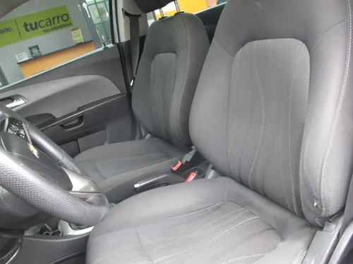 Chevrolet Sonic Lt 1600cc Mt Aa