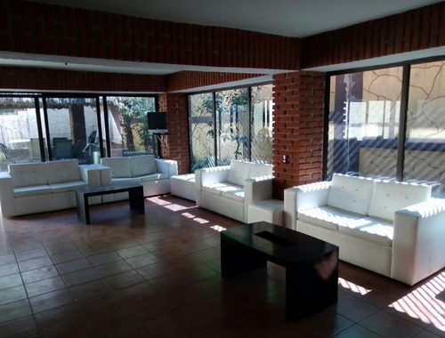 Imagen 8 de 21 de Se Vende Casa Con Salón De Fiestas Comercial En Ixtapaluca -