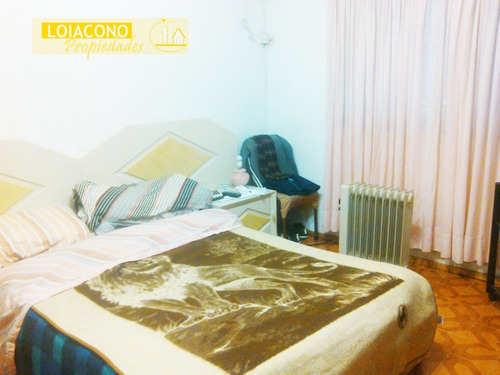 Casa De 8 Amb - Timoteo Gordillo 4000- Loiacono Propiedades