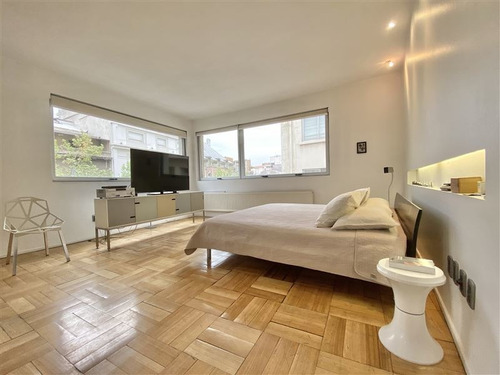 Departamento En Venta De 3 Dorm. En Santiago
