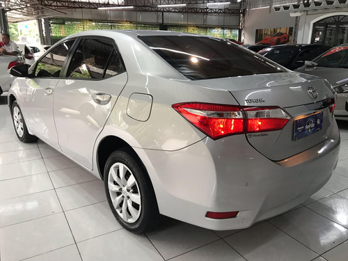 Toyota Corolla Corolla Sedan GLi 1.8 16V (flex)