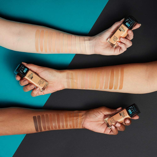 Base De Maquillaje Líquida Maybelline Fit Me Matte 220 Natur
