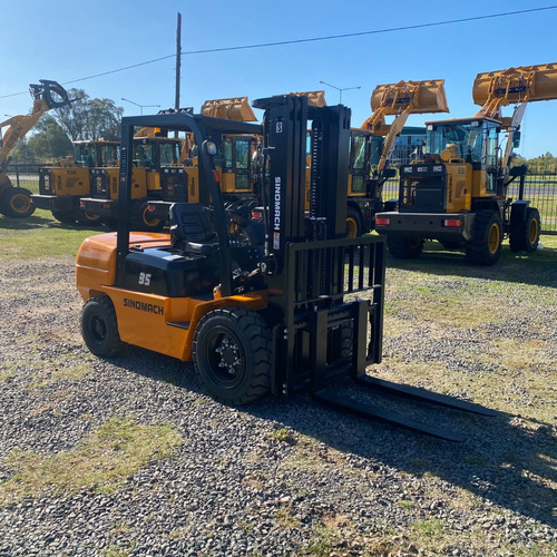 Autoelevador 3500kg - 3.5 Toneladas Sinomach Cpcd35