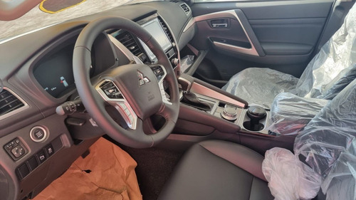 Imagen 7 de 8 de Mitsubishi Montero Sport 2022