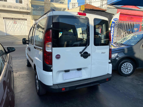 Imagem 4 de 15 de Fiat/ Doblo Essence 1.8 7l