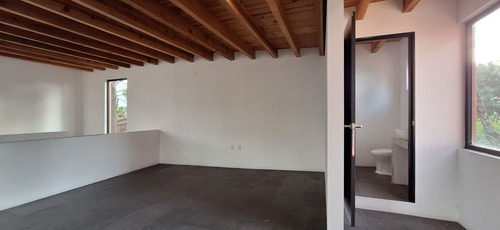 Renta Casa Nueva Con La Mejor Vista Al Lago De Valle De Bravo Desde Avándaro