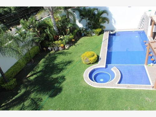 Imagen 1 de 12 de Casa Uso De Suelo En Venta Burgos Bugambilias