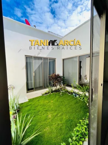 Vendo Casa De Una Planta En Privado Con Alberca En Fortín