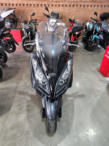 Imagen 14 de 16 de Kymco Downtown 300i / 2019 /21.349 Km.