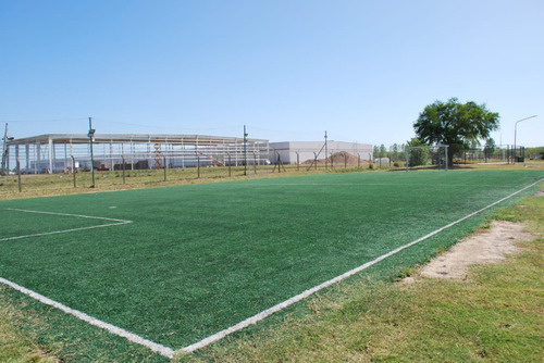Imagen 10 de 11 de Venta- Duplex En Los Robles Etapa 4