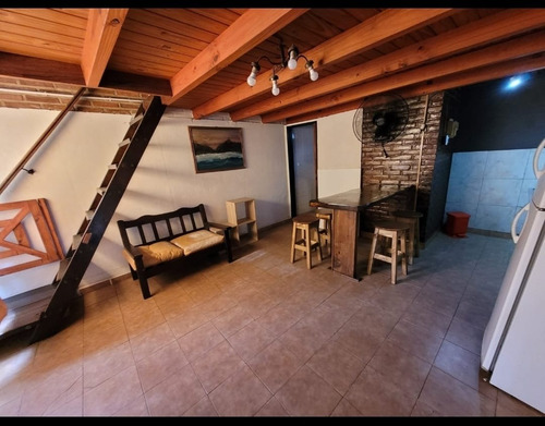 Departamento A 100 Metros De La Plaza De Merlo!!