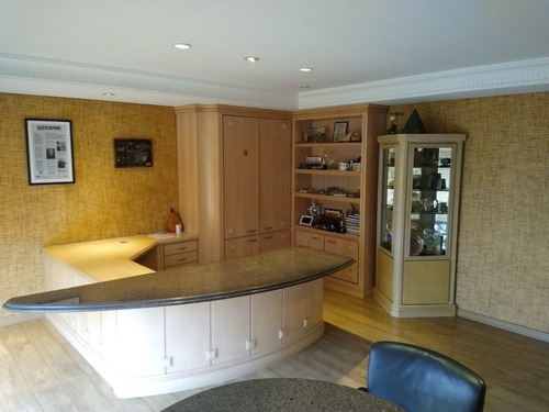 Imagem 19 de 30 de Casa Para Alugar, 571 M² Por R$ 12.000,00/mês - Bom Retiro - Curitiba/pr - Ca0079