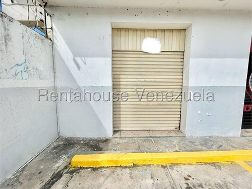 Dennymar, Alquila Local Comercial, Ubicado En Zona Con Fluidez Peatonal Y Vehicular Ofreciendote Un Espacio De 45mts2 Para Ser Adecuados A Tu Requerimiento. Contactame Y Hagamos Negocios. B5a0dd9