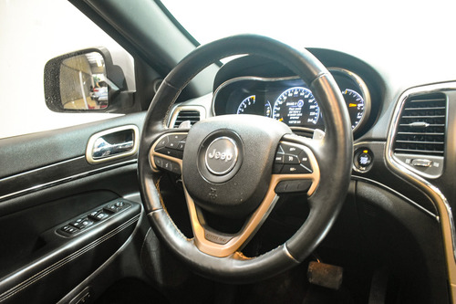 Jeep Grand Cherokee 3.6 Limited 286hp Techo + Llantas 18