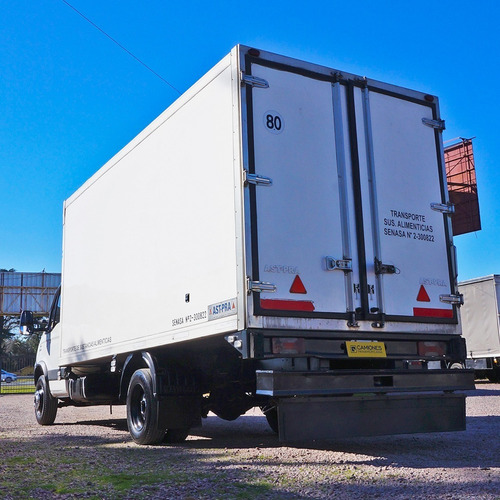 Imagen 4 de 10 de Iveco Daily 70c16 '13 Con Furgón Térmico Y Equipo De Frío