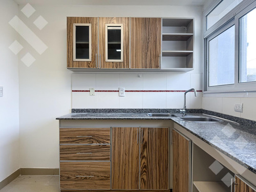 Venta Casa 2 Dormitorios Bº Perticone Centenario